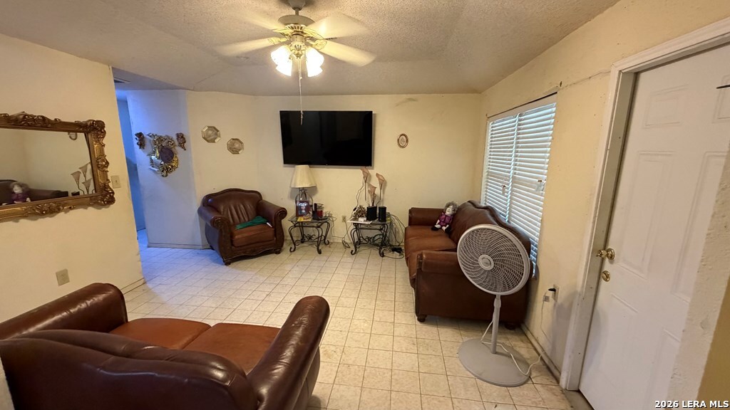 1558 Eidson Road Eagle Pass, TX 78852 - Photo 10 of 26