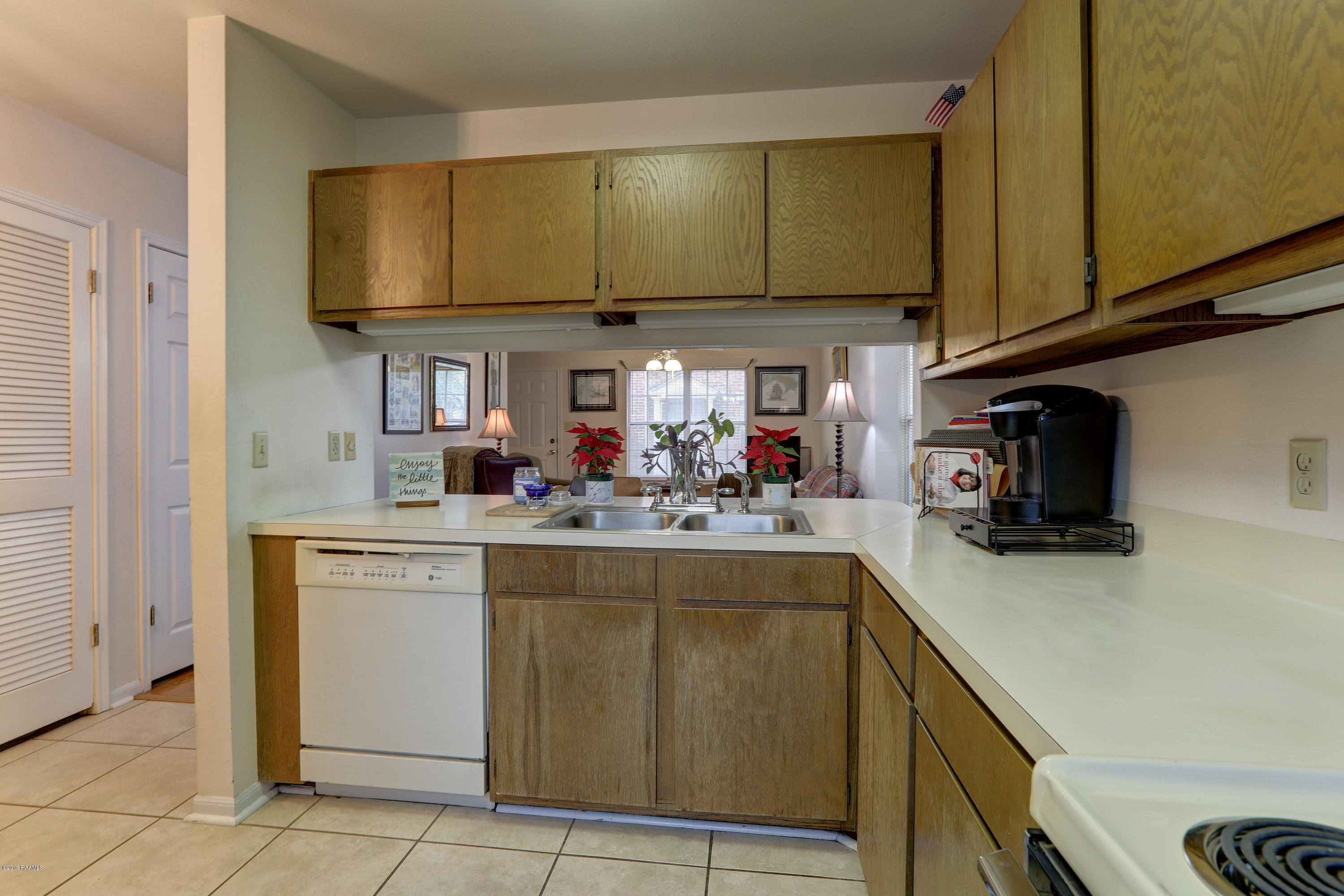 416 Doucet Road, Unit 4A Lafayette, LA 70503 - Photo 15 of 32 DoucetRd-17