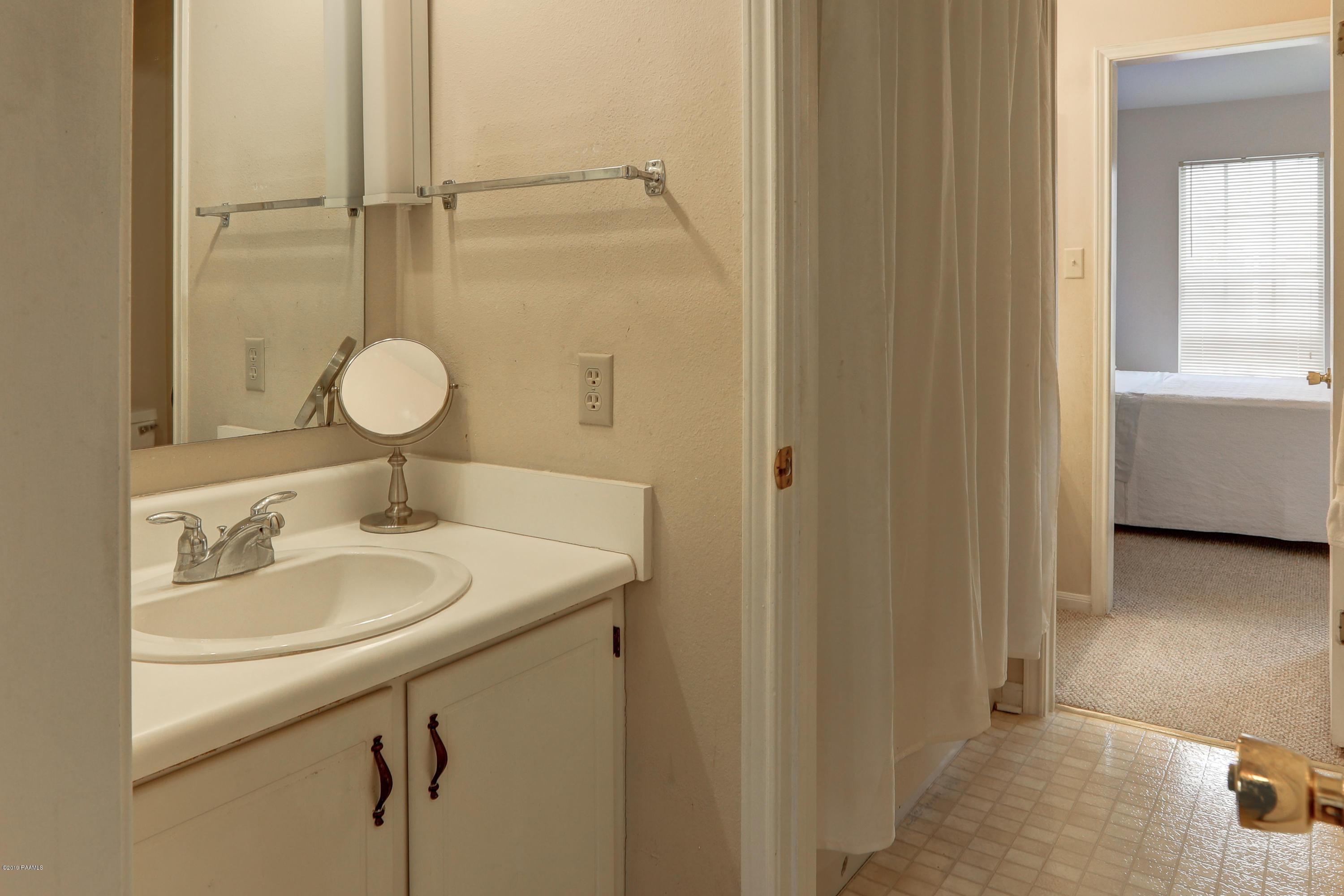 416 Doucet Road, Unit 4A Lafayette, LA 70503 - Photo 20 of 32 DoucetRd-22