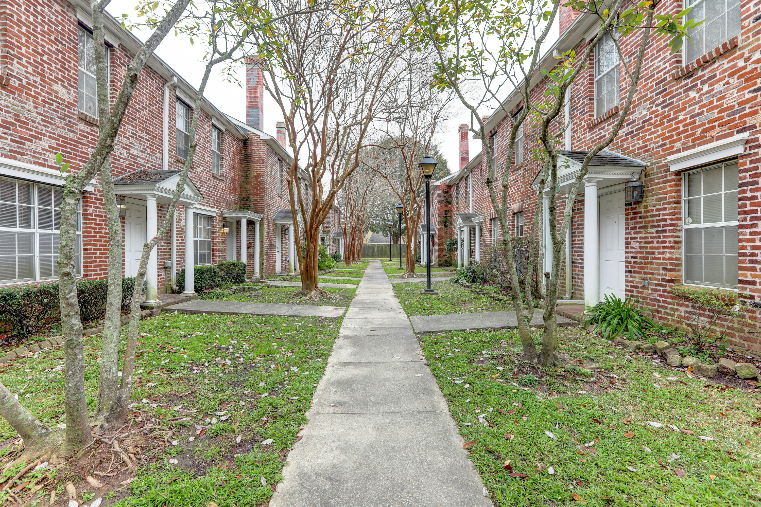 416 Doucet Road, Unit 4A Lafayette, LA 70503 - Photo 2 of 32 DoucetRd-1