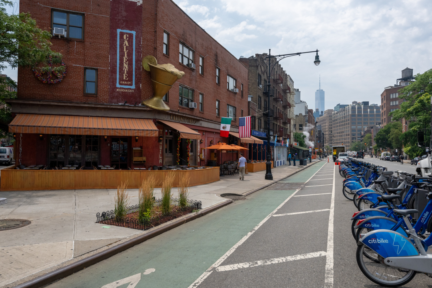 9 Barrow Street, Unit 4B Manhattan, NY 10014 - Photo 7 of 11