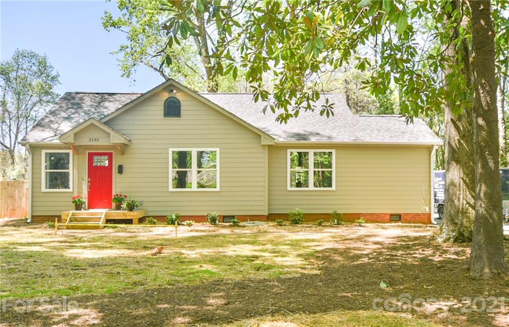 2133 Eaton Road Charlotte, NC 28205 - Photo 1 of 23 Gallery Image 1