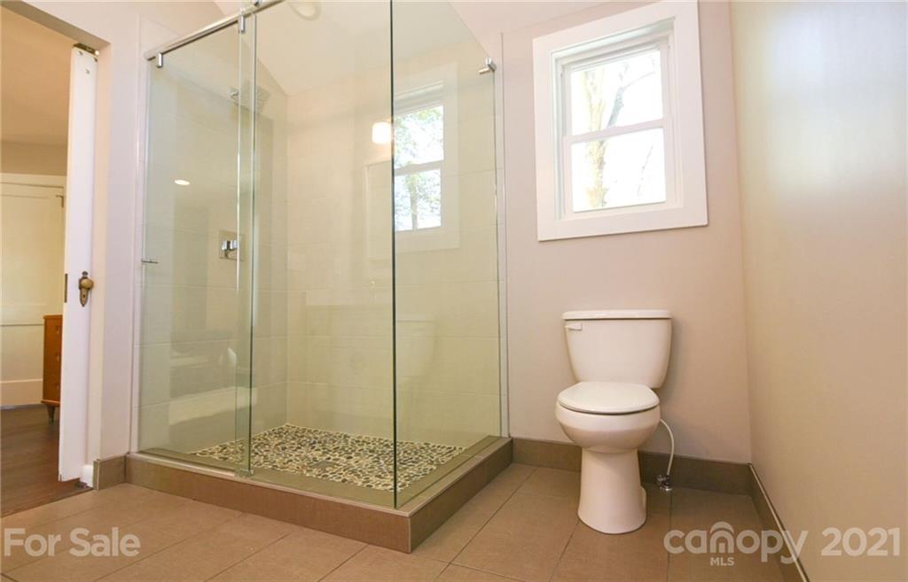 2133 Eaton Road Charlotte, NC 28205 - Photo 14 of 23 Gallery Image 14