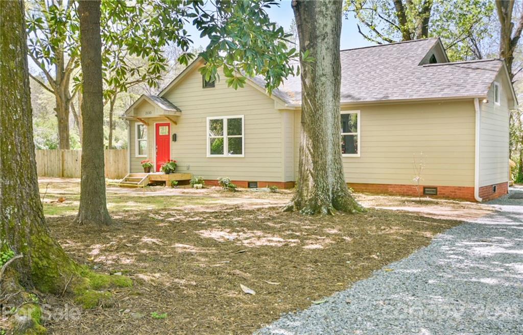 2133 Eaton Road Charlotte, NC 28205 - Photo 21 of 23 Gallery Image 21