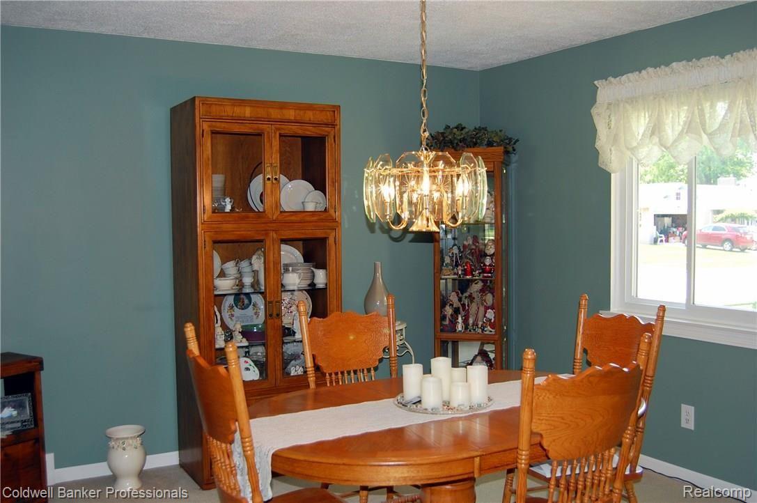 19066 Stonewood Road Riverview, MI 48193 - Photo 14 of 37 DSC_5970.JPG