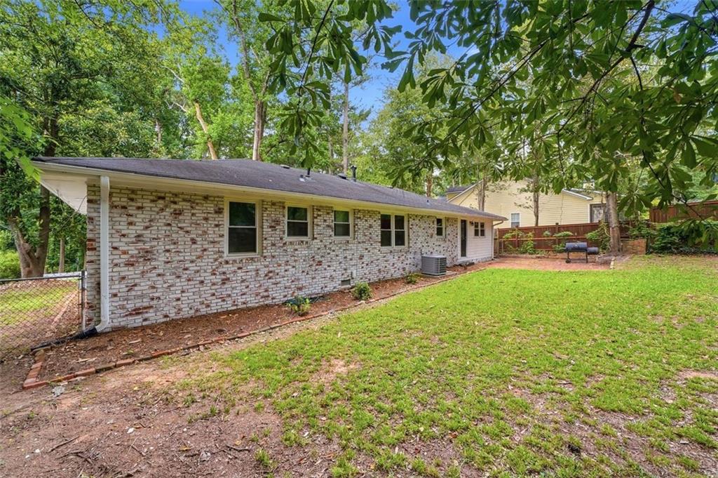 1445 Varner Road Marietta, GA 30062 - Photo 27 of 30 Gallery Image 27