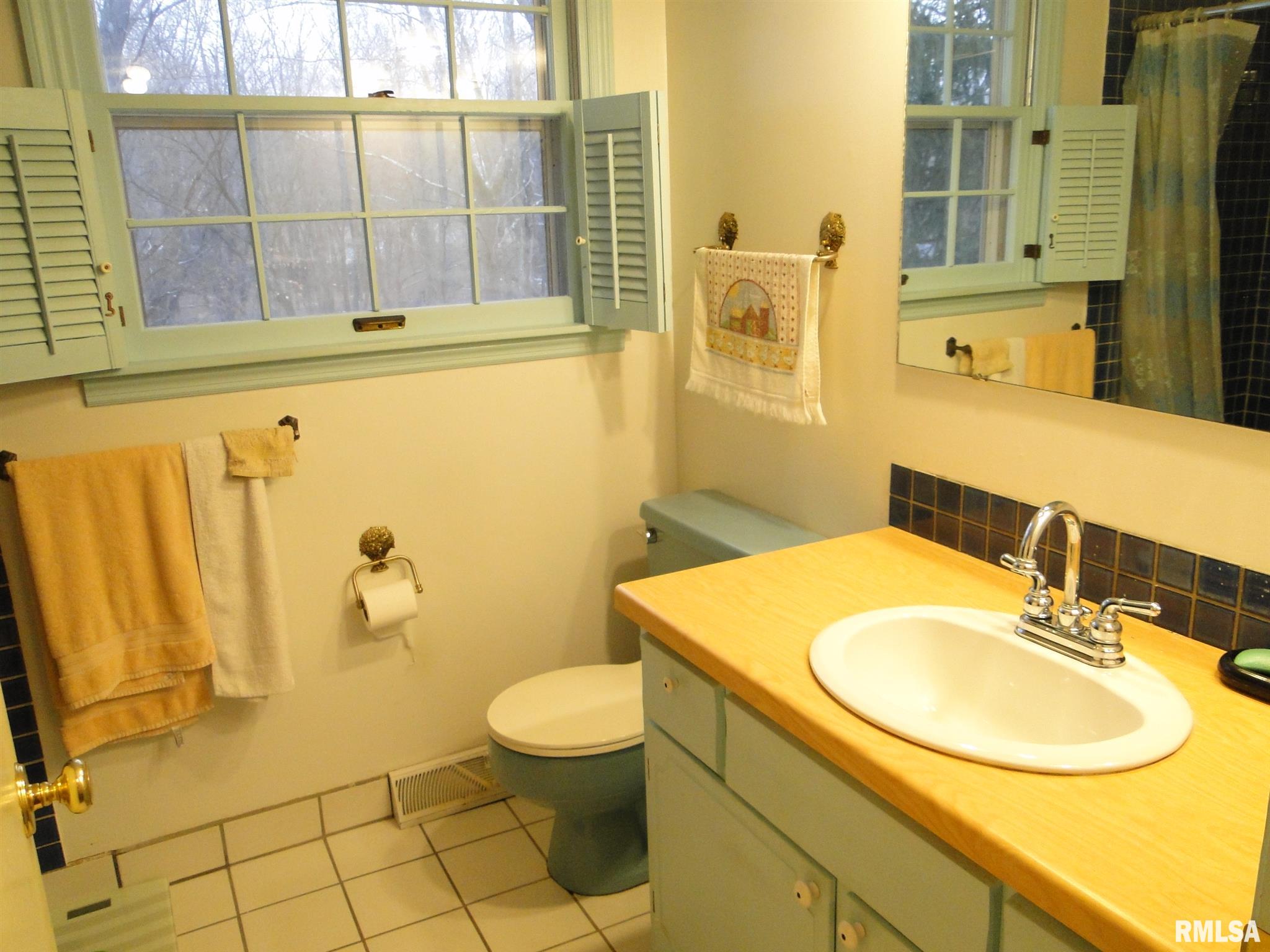 333 Jana Road Macomb, IL 61455 - Photo 11 of 18 Gallery Image 11