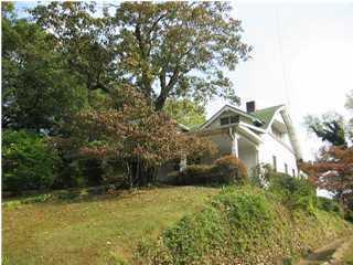 252 South Crest Road Chattanooga, TN 37404 - Photo 1 of 9 Primary Photo