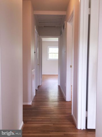 $599,900 | 4629 Guinea Road, Annandale, VA 22003