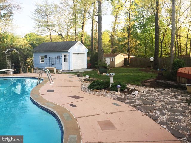 $599,900 | 4629 Guinea Road, Annandale, VA 22003