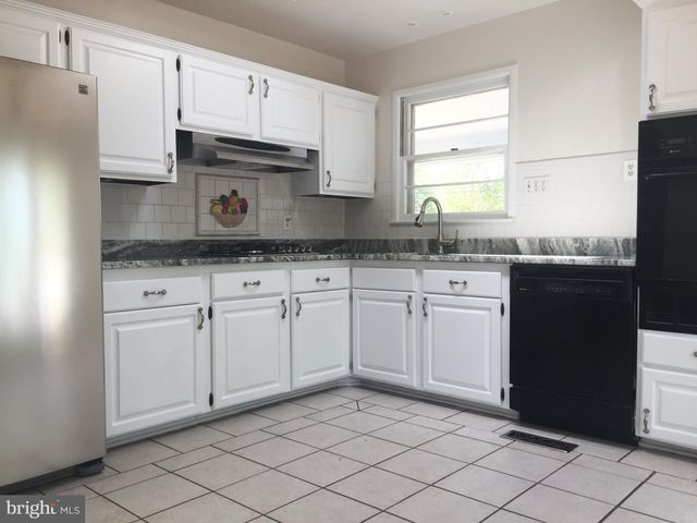 $599,900 | 4629 Guinea Road, Annandale, VA 22003