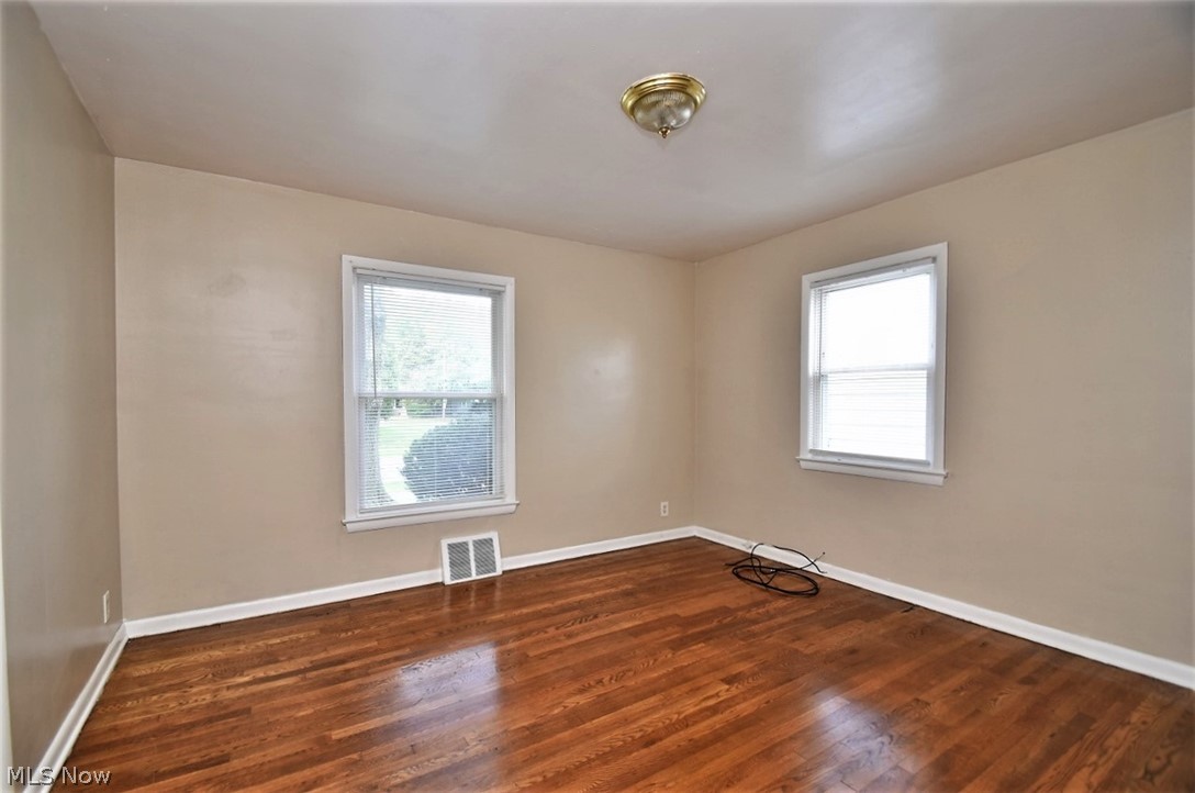 991 Argonne Road Cleveland, OH 44121 - Photo 19 of 35 Gallery Image 19