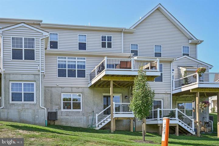 41 Midsummer Drive Newtown Square, PA 19073 - Photo 23 of 23 Back of House