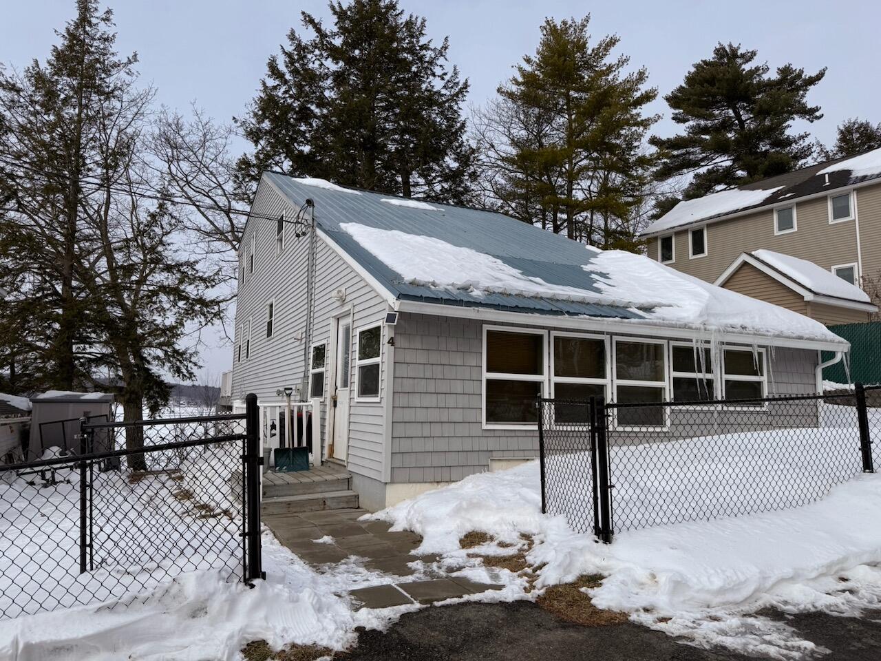 4 Nancy Lane Sabattus ME - 1