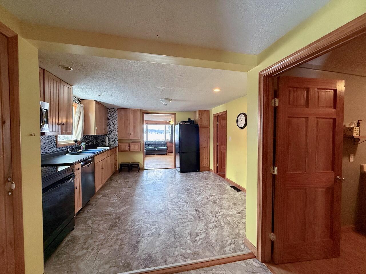 4 Nancy Lane Sabattus, ME 04280 - Photo 11 of 36 4 Nancy Lane Sabattus ME - 18