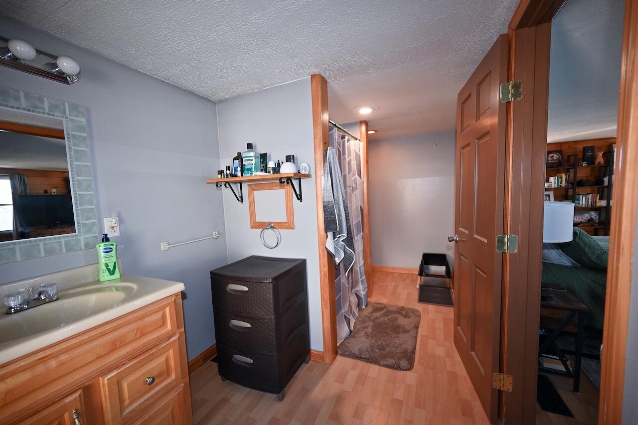 4 Nancy Lane Sabattus, ME 04280 - Photo 25 of 36 4 Nancy Lane Sabattus ME - 31