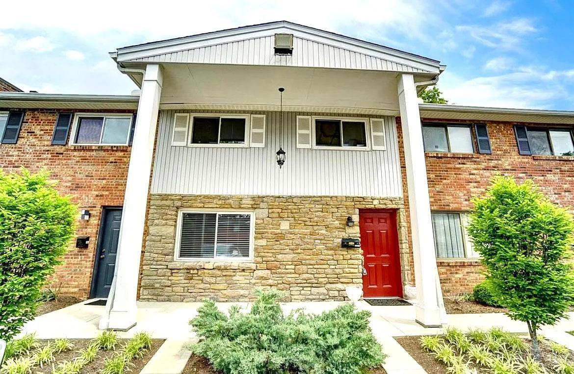7752 Montgomery Road, Unit 4 Cincinnati, OH 45236 - Photo 1 of 25 Gallery Image 1