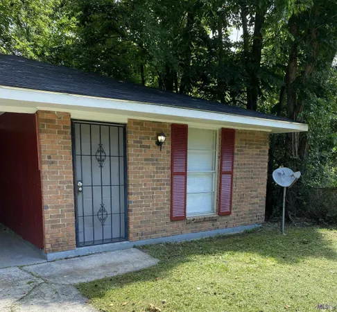 $925 | 5123 Paige Street, Baton Rouge, LA 70811