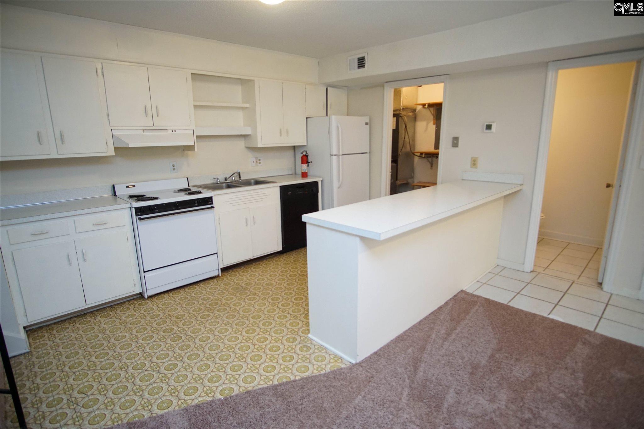3327 Prentice Avenue, Unit B Columbia, SC 29205 - Photo 2 of 8