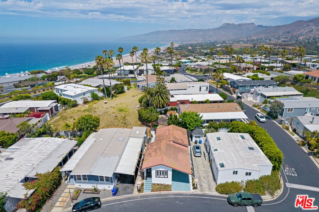 29500 Heathercliff Road, Unit 30 Malibu, CA 90265 - Photo 35 of 35