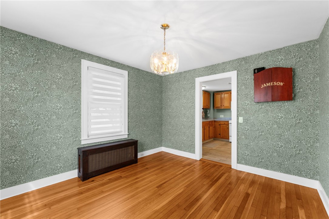 9 Ward Avenue Westerly, RI 02891 - Photo 17 of 39