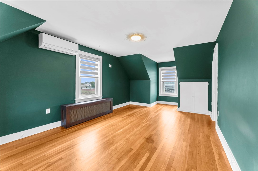 9 Ward Avenue Westerly, RI 02891 - Photo 29 of 39