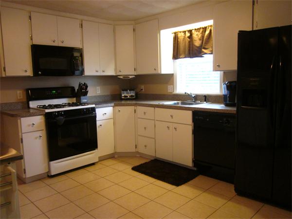 31 Derby Road Revere, MA 02151 - Photo 17 of 29 Gallery Image 17