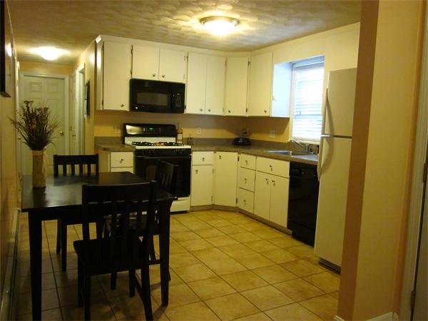 31 Derby Road Revere, MA 02151 - Photo 4 of 29 Gallery Image 4