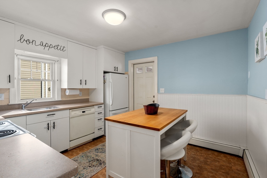 18 Rutland Street Watertown, MA 02472 - Photo 11 of 30 Gallery Image 11