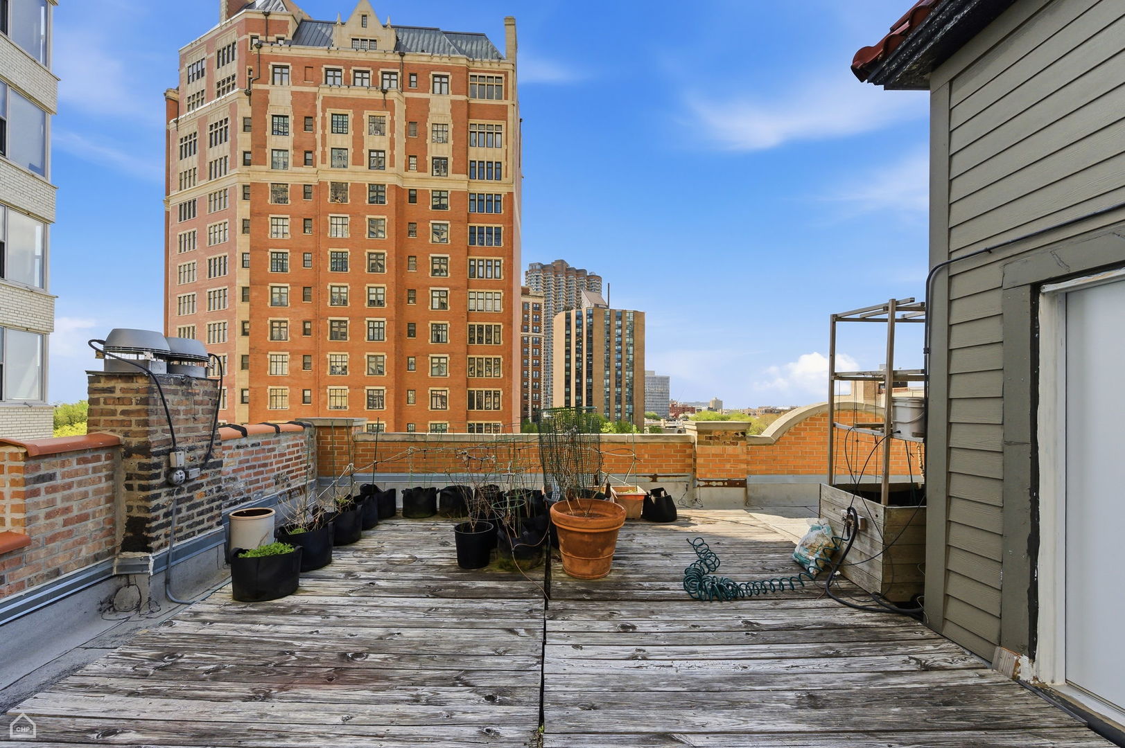 628 West Sheridan Road, Unit 3E Chicago, IL 60613 - Photo 21 of 22 Gallery Image 21