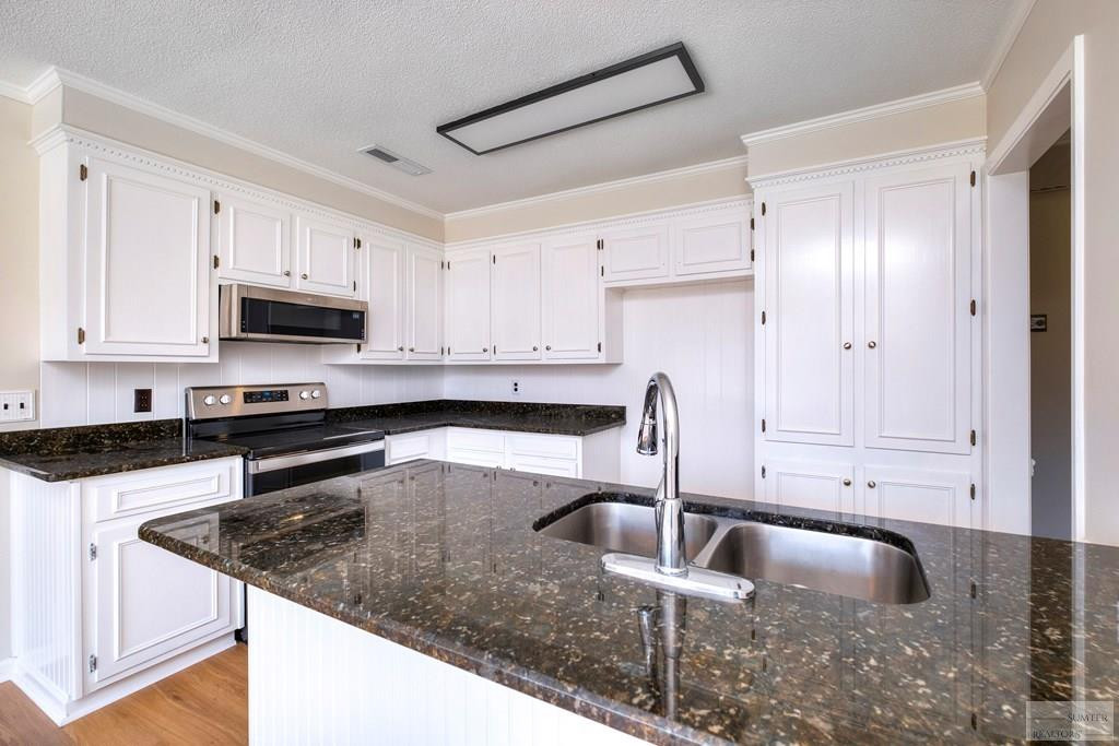 2760 Ridgehill Drive Sumter, SC 29154 - Photo 10 of 29 Gallery Image 10