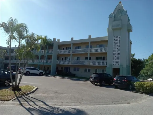 $1,440 | 2331 Finlandia Lane, Unit 53, Clearwater, FL 33763