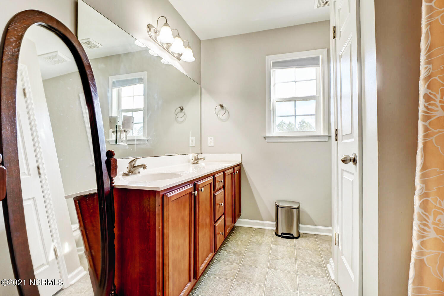 119 Baysden Road Chinquapin, NC 28521 - Photo 20 of 30 119 Baysden Rd Chinquapin NC-large-019-0
