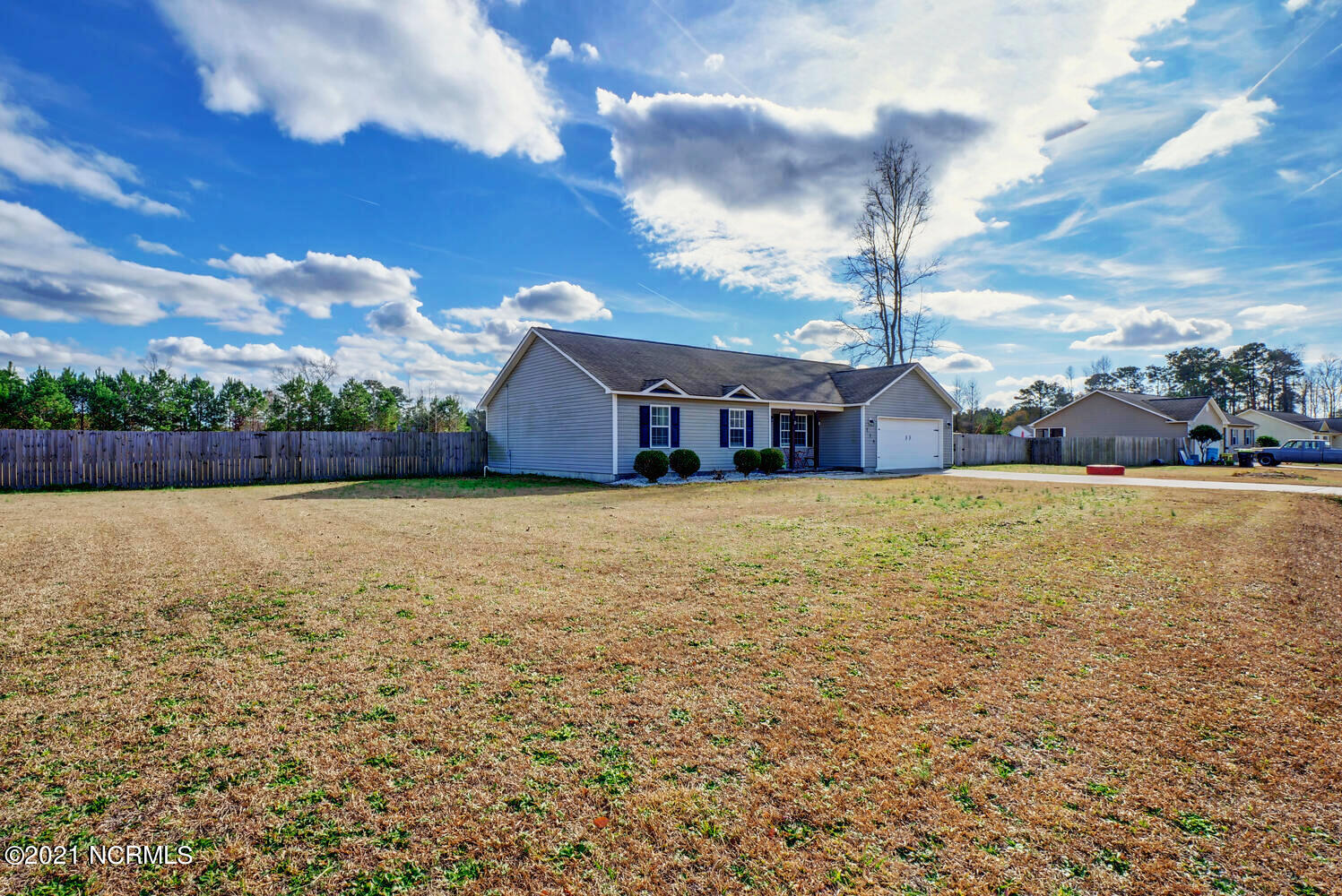 119 Baysden Road Chinquapin, NC 28521 - Photo 4 of 30 119 Baysden Rd Chinquapin NC-large-003-0