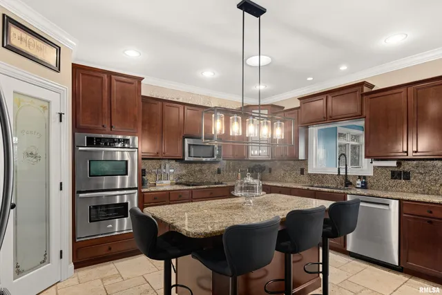 $625,000 | 3220 West Rosebury Lane, Dunlap, IL 61525