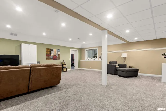 $625,000 | 3220 West Rosebury Lane, Dunlap, IL 61525