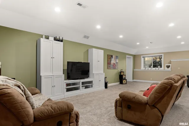 $625,000 | 3220 West Rosebury Lane, Dunlap, IL 61525