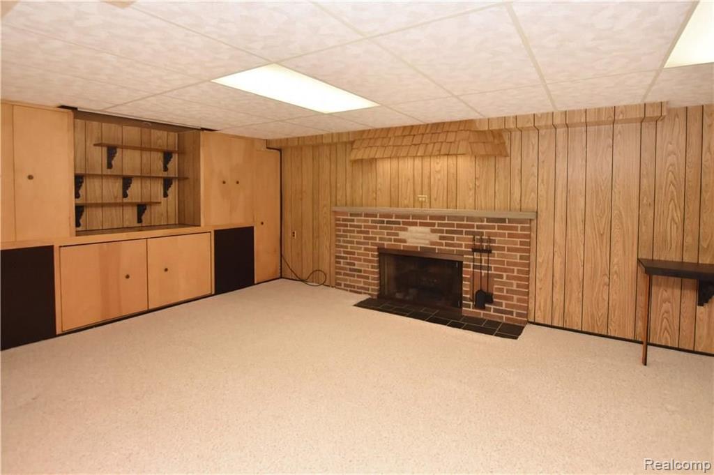 16279 Beverly Road Franklin, MI 48025 - Photo 24 of 38