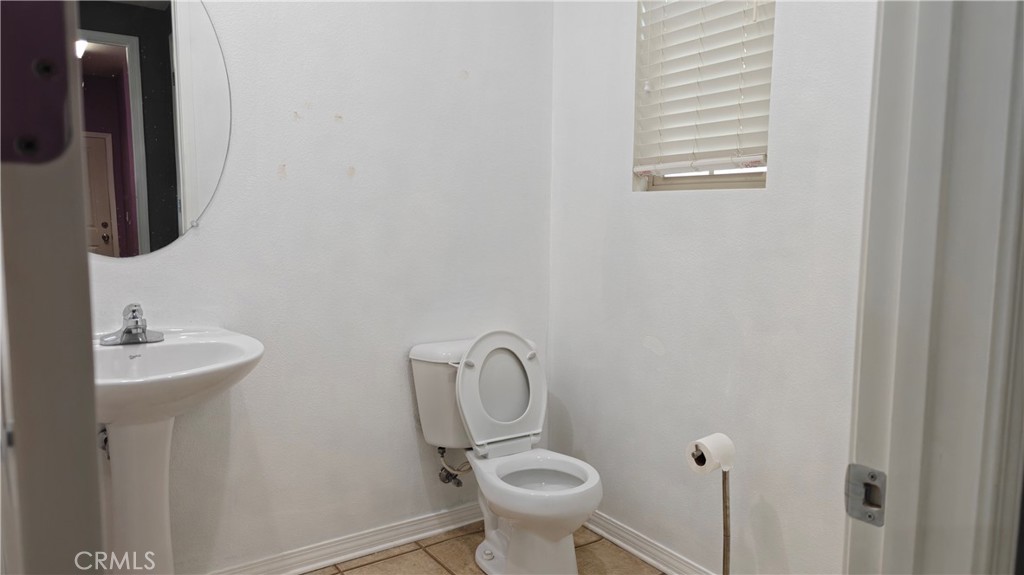 3034 Cayenne Way Perris, CA 92571 - Photo 22 of 30 Main Floor Bathroom
