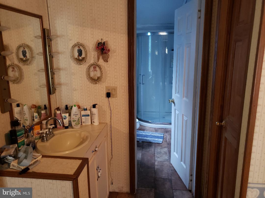 736 New Bridge Road Rising Sun, MD 21911 - Photo 19 of 32 Master Bath