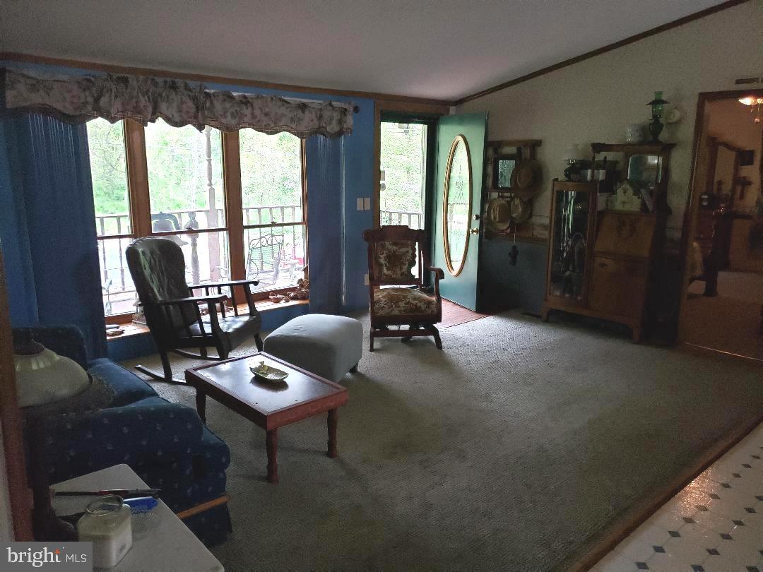 736 New Bridge Road Rising Sun, MD 21911 - Photo 8 of 32 Living room