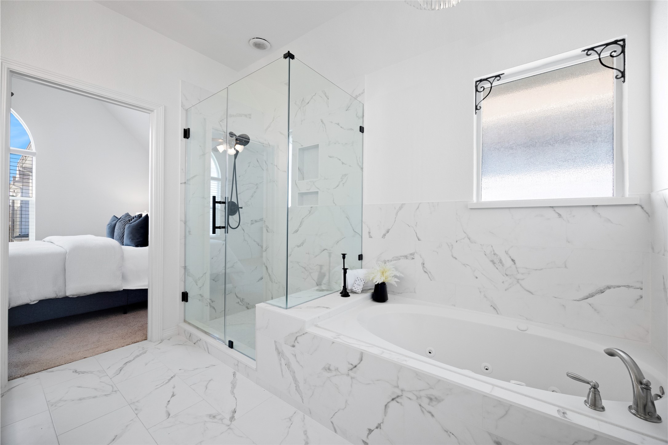 1172 West 17th Street Houston, TX 77008 - Photo 17 of 29