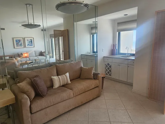 $279,000 | 3101 Boardwalk, Unit 24092, Atlantic City, NJ 08401