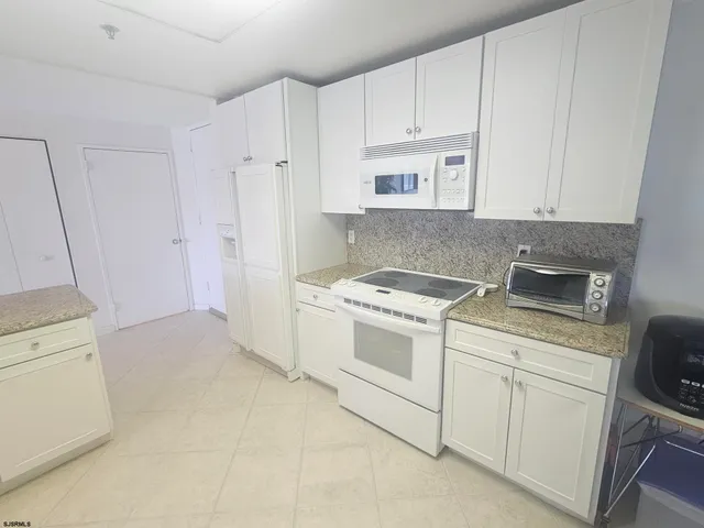 $279,000 | 3101 Boardwalk, Unit 24092, Atlantic City, NJ 08401