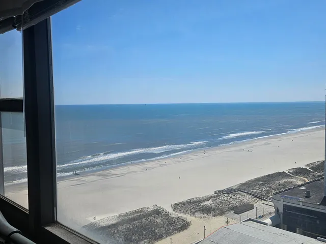 $279,000 | 3101 Boardwalk, Unit 24092, Atlantic City, NJ 08401