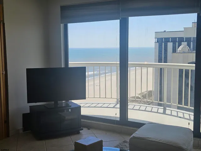 $279,000 | 3101 Boardwalk, Unit 24092, Atlantic City, NJ 08401