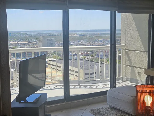 $279,000 | 3101 Boardwalk, Unit 24092, Atlantic City, NJ 08401