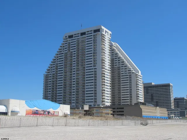 $279,000 | 3101 Boardwalk, Unit 24092, Atlantic City, NJ 08401