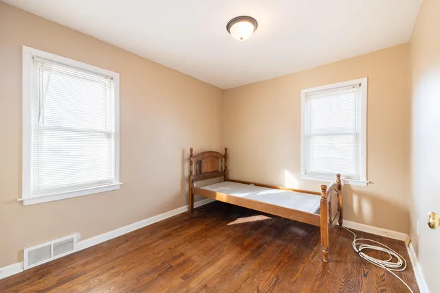 $178,900 | 14420 Trenton Road, Southgate, MI 48195