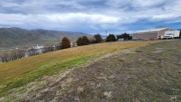 $669,900 | 802 Evans Road, Clarkston, WA 99403